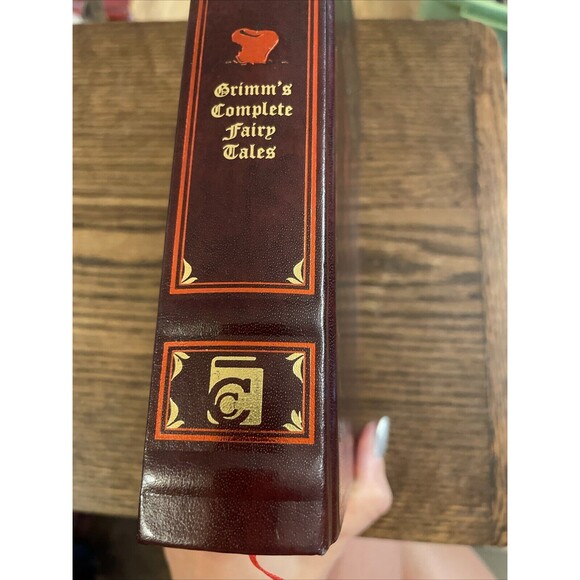 Grimm's Complete Fairy Tales - Leather Bound Canterbury Classics - Margaret Hunt - Picture 2 of 10